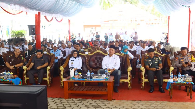 Bupati Way Kanan, Ayu Asalasiyah, S.Ked., menghadiri Kegiatan Launching Koperasi Desa Merah Putih di Balai Kampung Balai Kampung Nuar Maju, Kecamatan Buay Bahuga, Senin (21/07/2025).