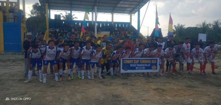 Turnamen Camat Cup Tungkal Ulu Resmi Dibuka di Desa Taman Raja