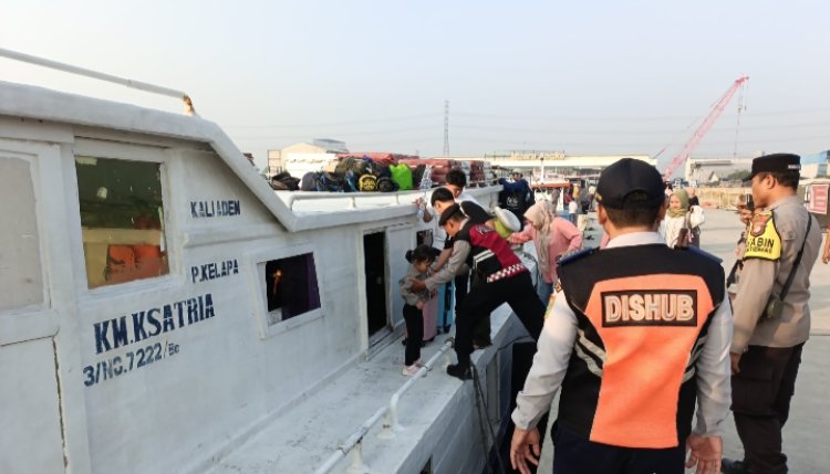 Polsek Kawasan Sunda Kelapa Polres Priok Laksanakan Pengamanan Wisata Kepulauan Seribu di Dermaga Kali Adem